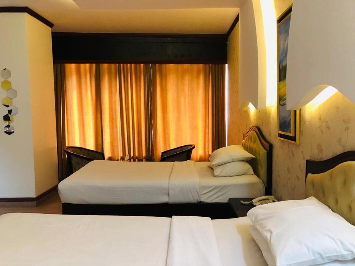 Grand Park Hotel Chittagong Exteriör bild