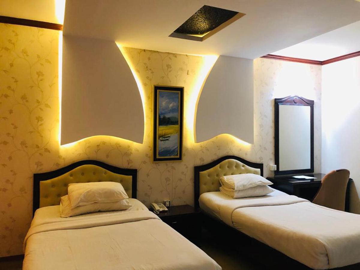 Grand Park Hotel Chittagong Exteriör bild