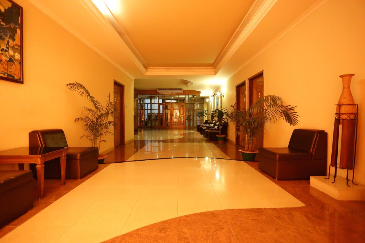 Grand Park Hotel Chittagong Exteriör bild